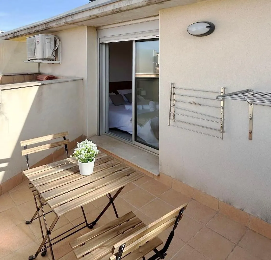 M3 Centrico Y Con Terraza Apartment Terrassa